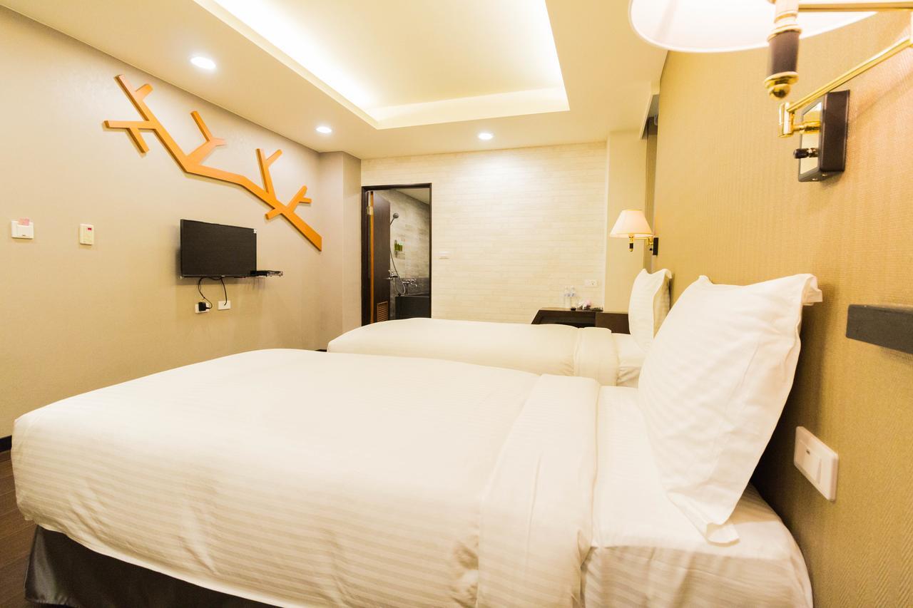 Ruocing Hot Spring Hotel Jiaoxi Exterior photo